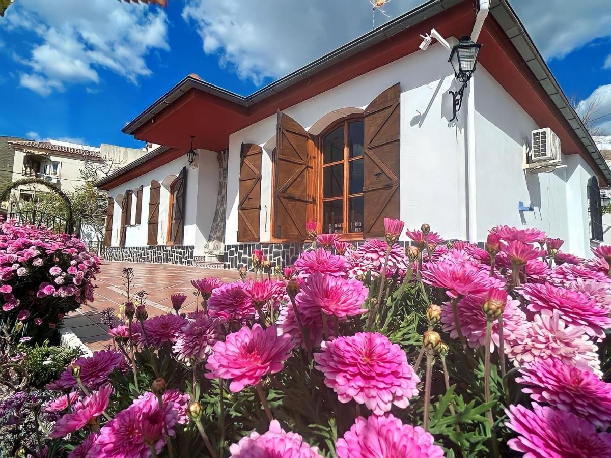 Casa Rural Vistablanca En Una Sola Planta Con Bonitas Vistas Y Piscina - Junto A La Capital Y La Alhambra Cenes De La Vega Eksteriør bilde
